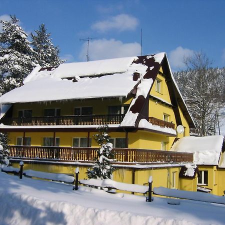 Hotel Osrodek Wypoczynkowy Barta Tylicz Exterior foto
