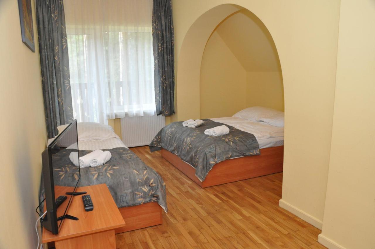 Hotel Osrodek Wypoczynkowy Barta Tylicz Exterior foto
