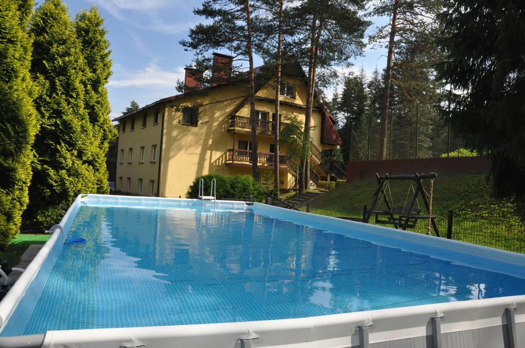 Hotel Osrodek Wypoczynkowy Barta Tylicz Exterior foto